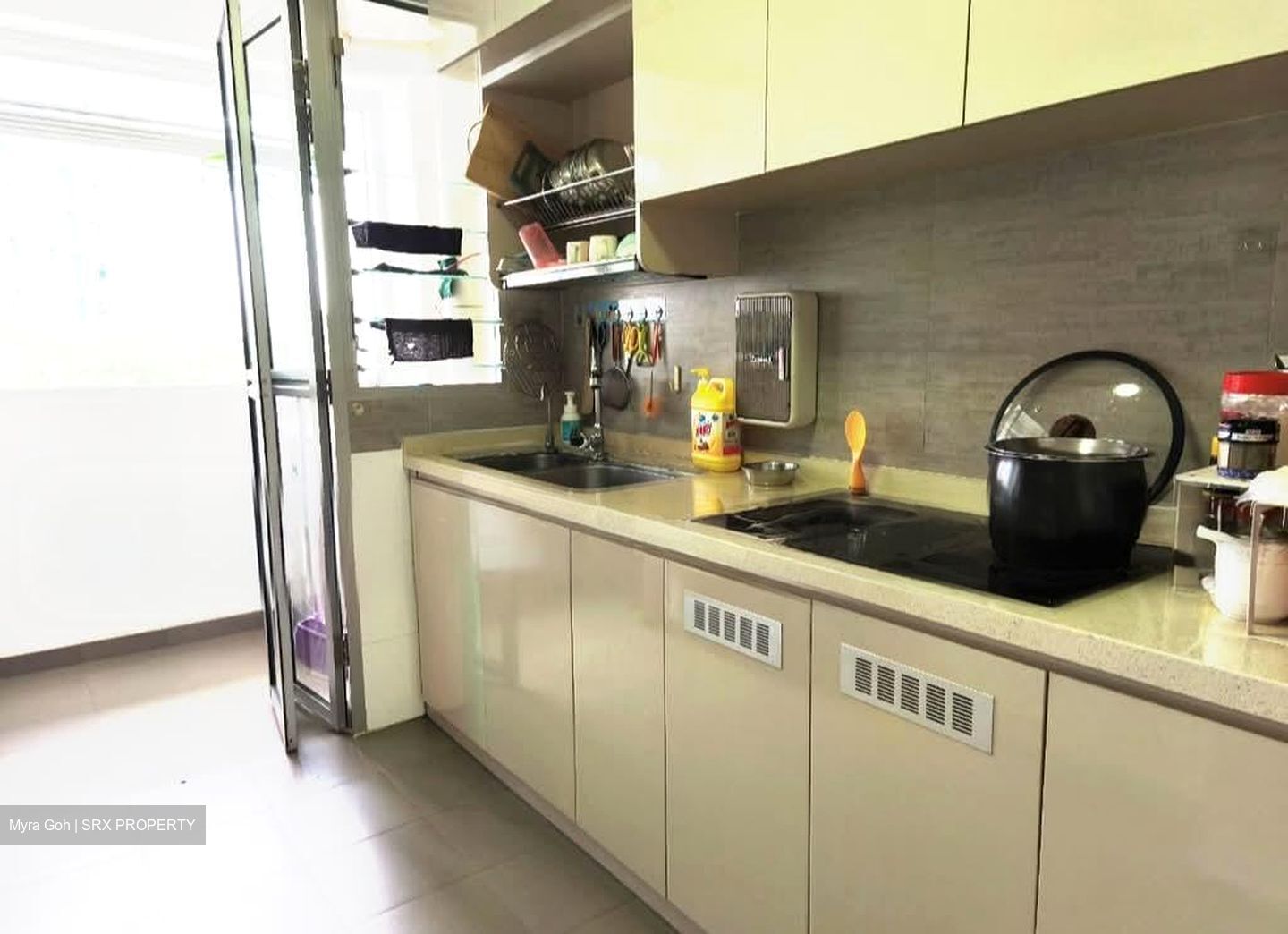Blk 121A Eastbank @ Canberra (Sembawang), HDB 4 Rooms #558020331